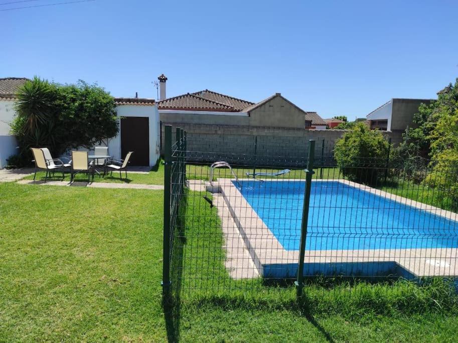 Casa Rural Con Piscina Verdugo El Puerto de Santa Maria Exterior photo